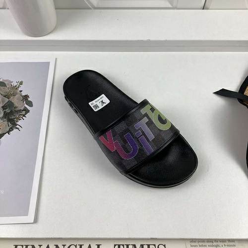 Picture of LV Slippers _SKU608984188282011